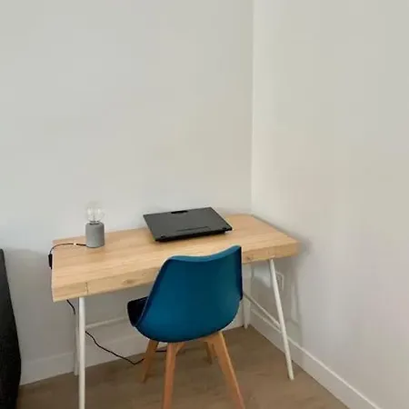 Charmant T2 Proche De La Gare Apartment