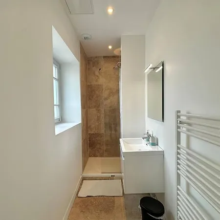Charmant T2 Proche De La Gare Apartment *